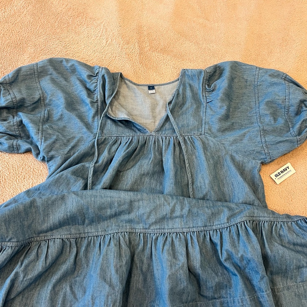 Old Navy Light Blue Chambray Scoop Neck Dress